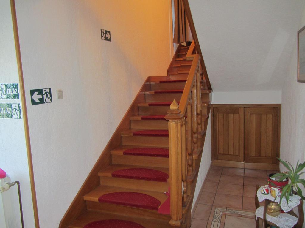 Suza Apartment Сень Екстер'єр фото